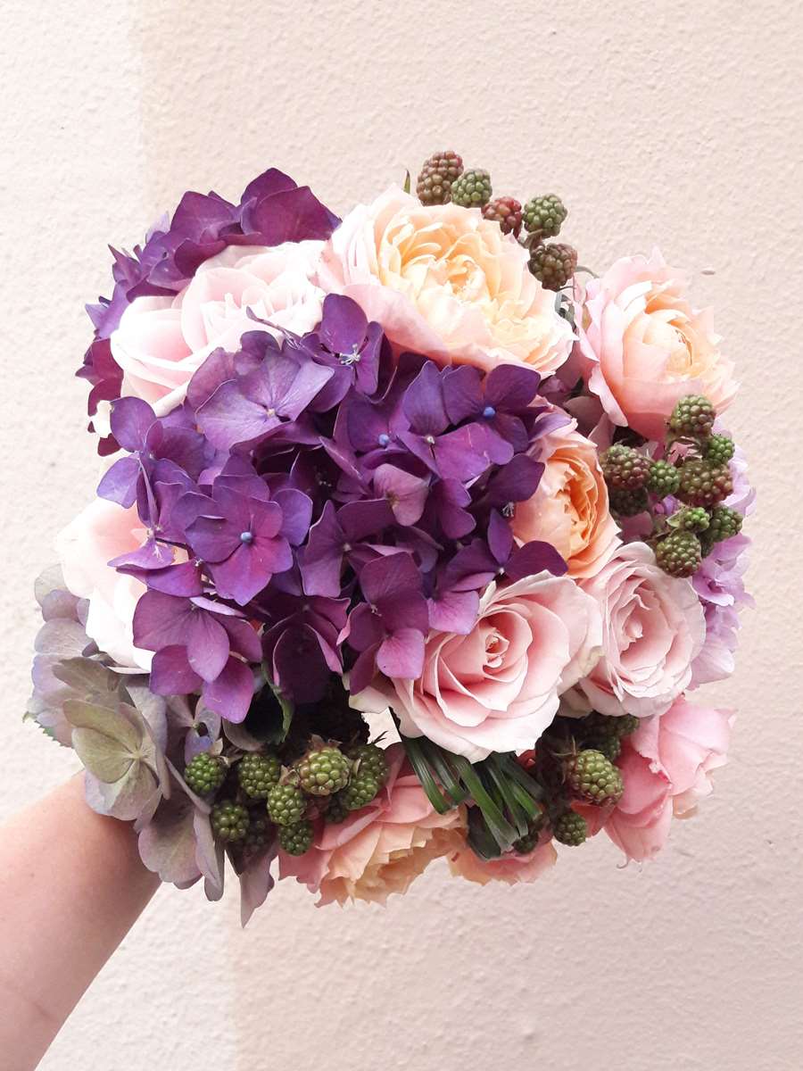 BOUTIQUE - bouquet de fleurs et de baies
